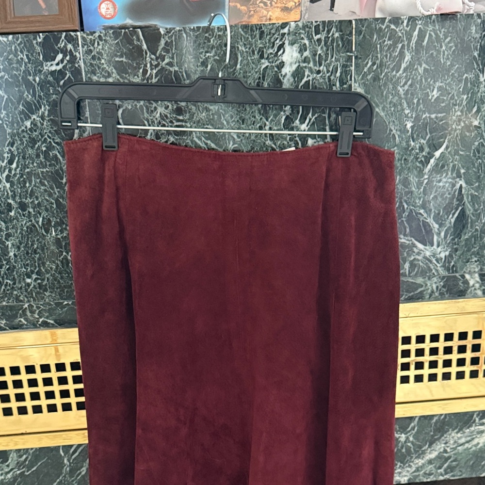 Elegant Burgundy Suede Skirt